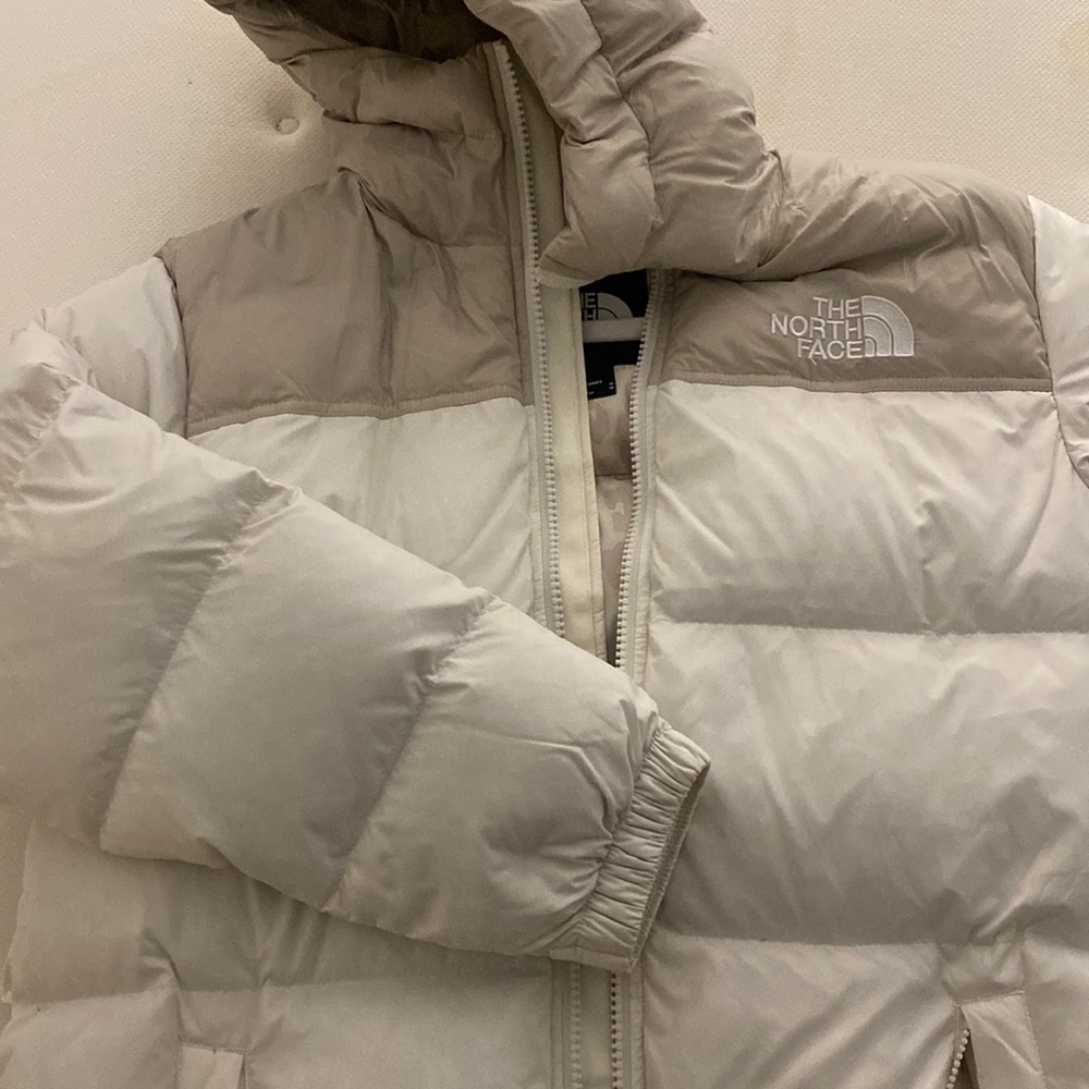 White Gardenia North Face Nuptse jacket - Cheetah print
